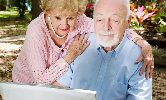 Online Safety Tips Guide for Seniors