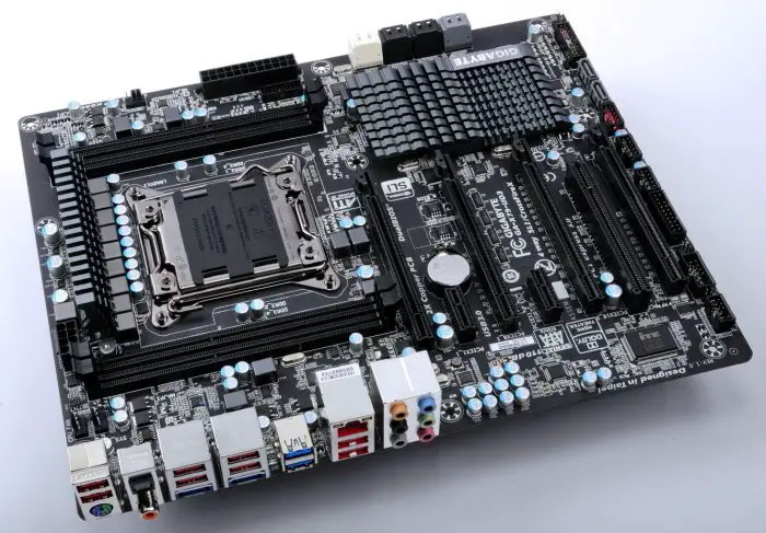 How to keep your Motherboard clean and protected