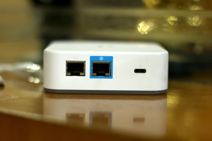 AmpliFi Instant Router Ports