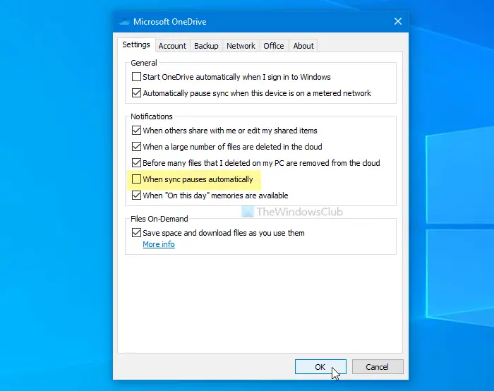 How to turn on or off OneDrive auto-sync pause notifications on Windows 10