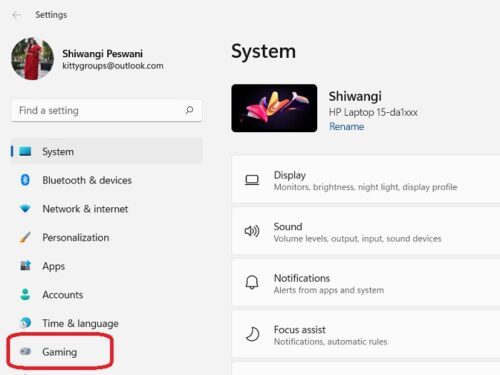 Use Empty Space on Windows 11 Taskbar to display Performance Stats