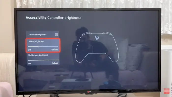 Change brightness Xbox controller